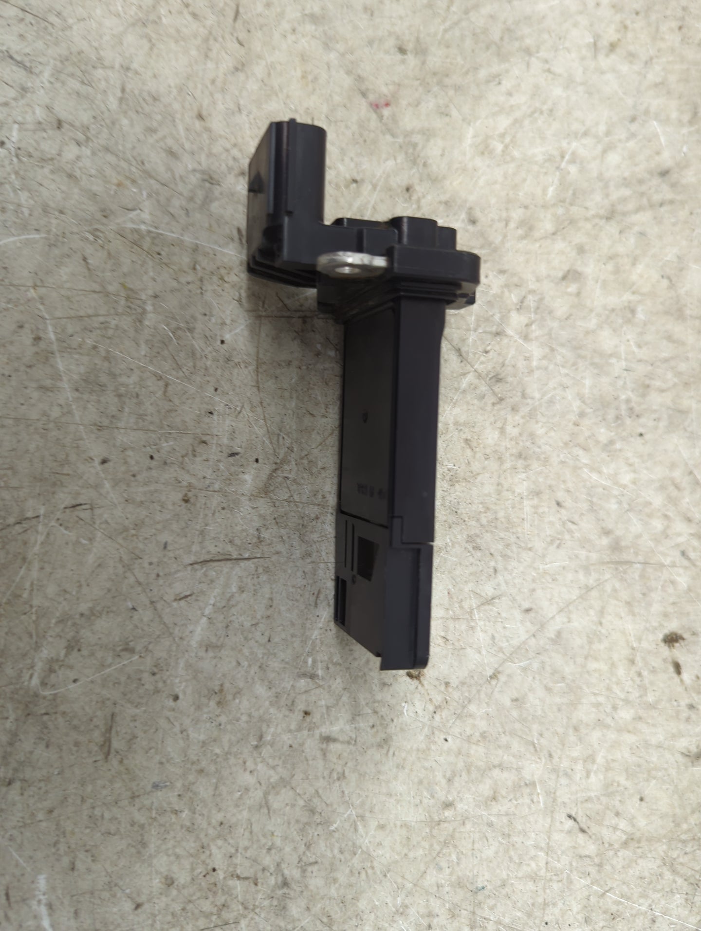 Gmc Sierra 2500 Mass Air Flow Meter Maf 1487834 - Oemusedautoparts1.com