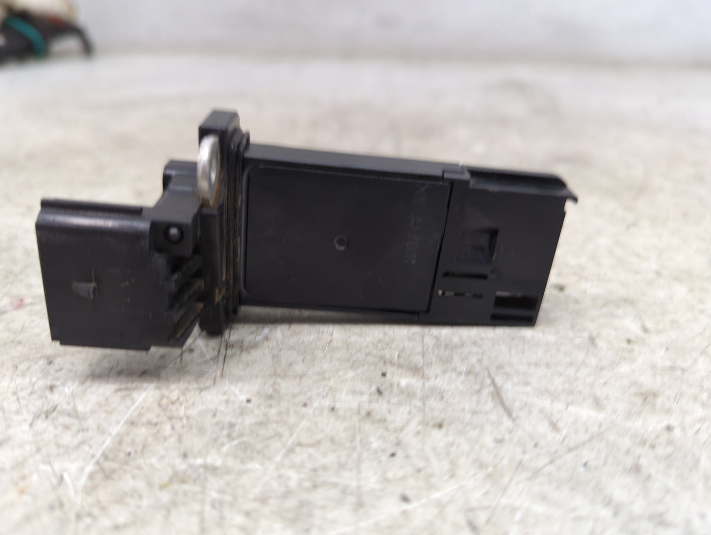 Gmc Sierra 2500 Mass Air Flow Meter Maf 1487834 - Oemusedautoparts1.com