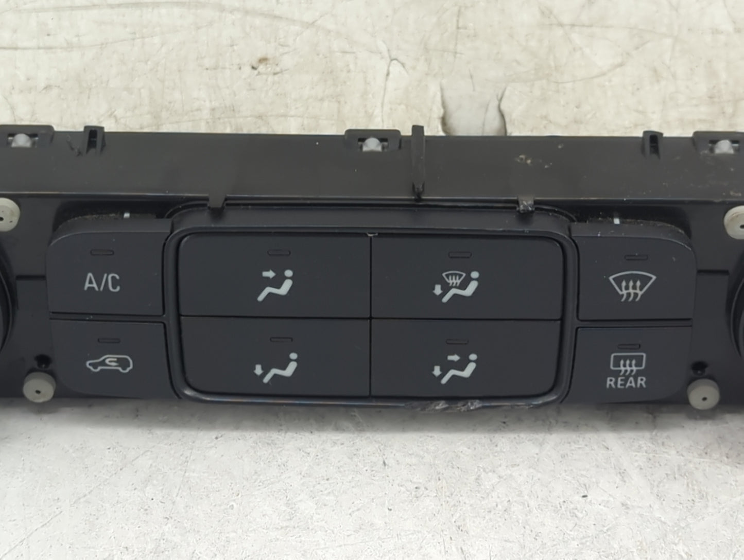 2018 Gmc Sierra 3500 Pickup Climate Control Module Temperature AC/Heater Replacement P/N:23176287 7370200000000X Fits OEM Us