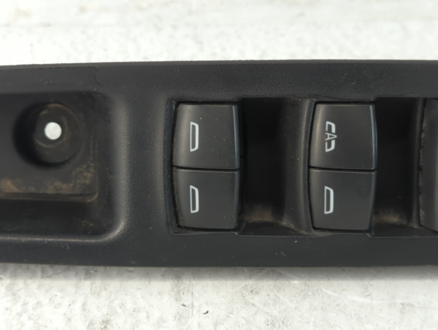 2018 Gmc Terrain Master Power Window Switch Replacement Driver Side Left P/N:84139693 Fits OEM Used Auto Parts - Oemusedauto