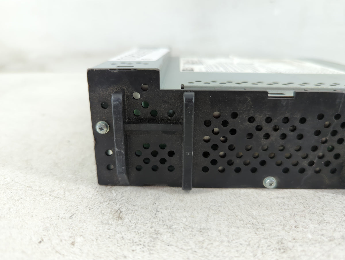 2018 Gmc Terrain Radio AM FM Cd Player Receiver Replacement P/N:84667777 Fits Fits 2019 2020 2021 OEM Used Auto Parts - Oemu