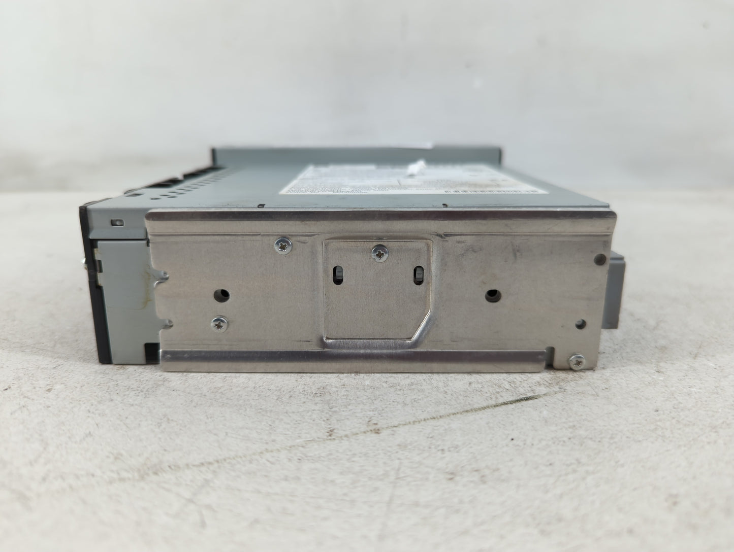 2018 Gmc Terrain Radio AM FM Cd Player Receiver Replacement P/N:84667777 Fits OEM Used Auto Parts - Oemusedautoparts1.com