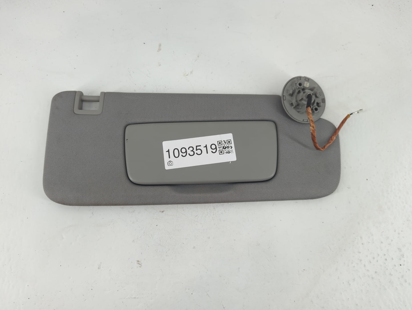 2018 Gmc Terrain Sun Visor Shade Replacement Passenger Right Mirror Fits OEM Used Auto Parts - Oemusedautoparts1.com