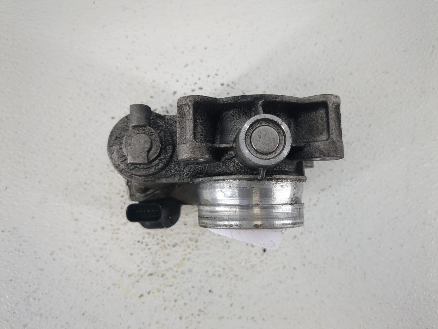 2018-2022 Gmc Terrain Throttle Body P/N:12671379AA Fits Fits 2016 2017 2018 2019 2020 2021 2022 OEM Used Auto Parts - Oemuse