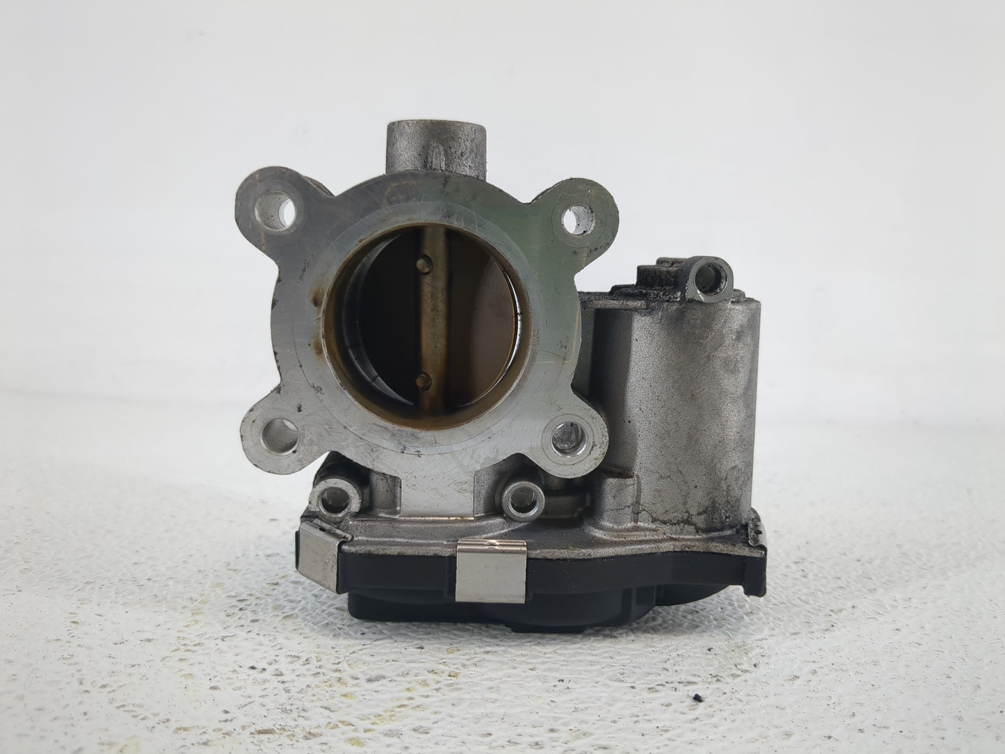 2018-2022 Gmc Terrain Throttle Body P/N:12671379AA Fits Fits 2016 2017 2018 2019 2020 2021 2022 OEM Used Auto Parts - Oemuse