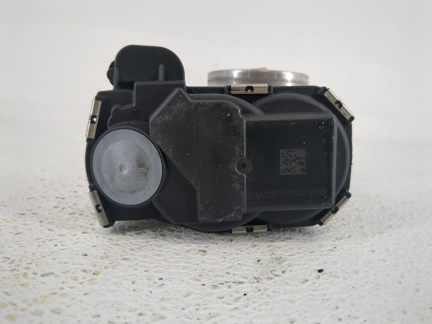 2018-2022 Gmc Terrain Throttle Body P/N:12671379AA Fits Fits 2016 2017 2018 2019 2020 2021 2022 OEM Used Auto Parts - Oemuse
