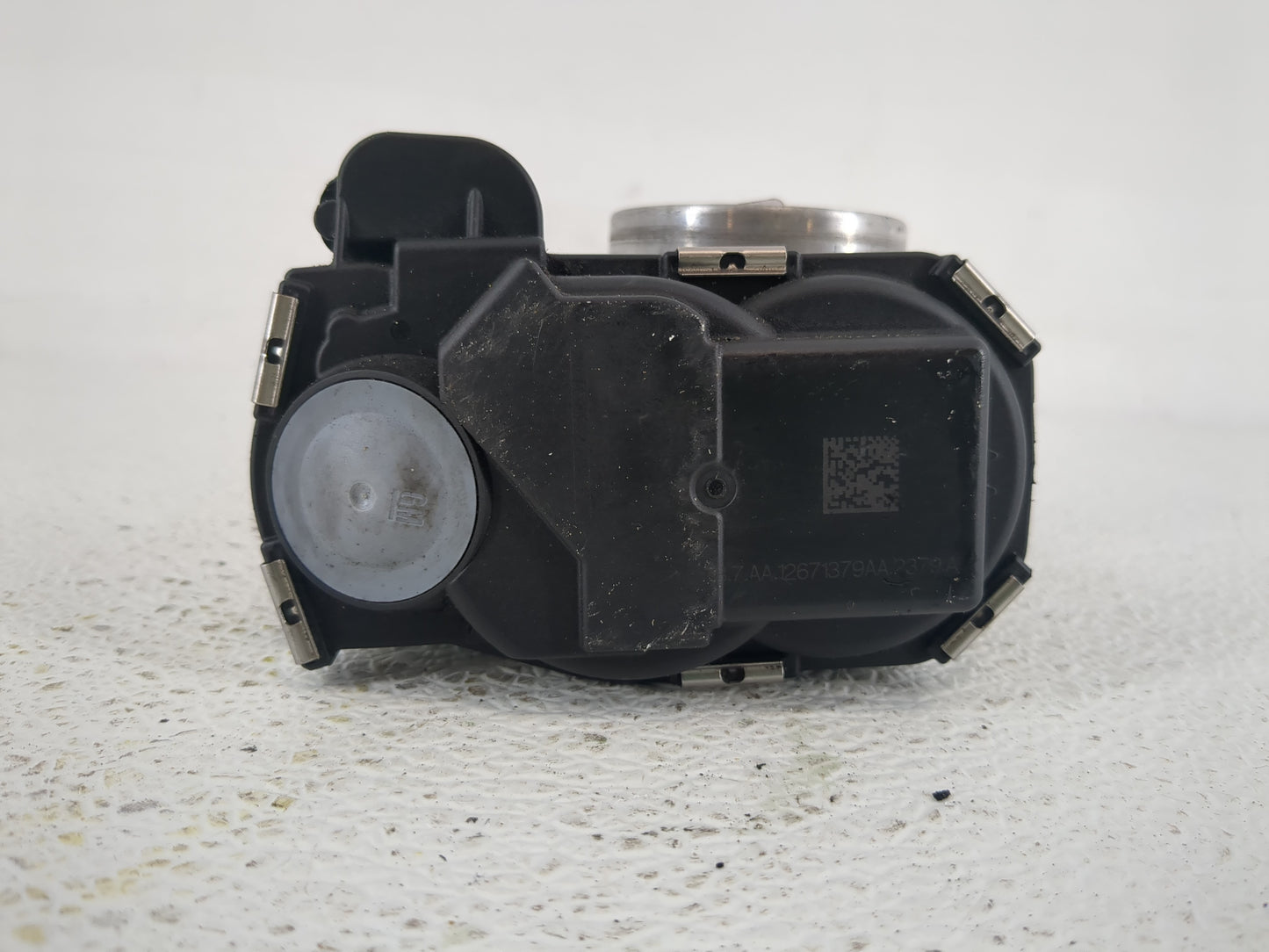 2018-2022 Gmc Terrain Throttle Body P/N:12671379AA Fits Fits 2016 2017 2018 2019 2020 2021 2022 OEM Used Auto Parts - Oemuse