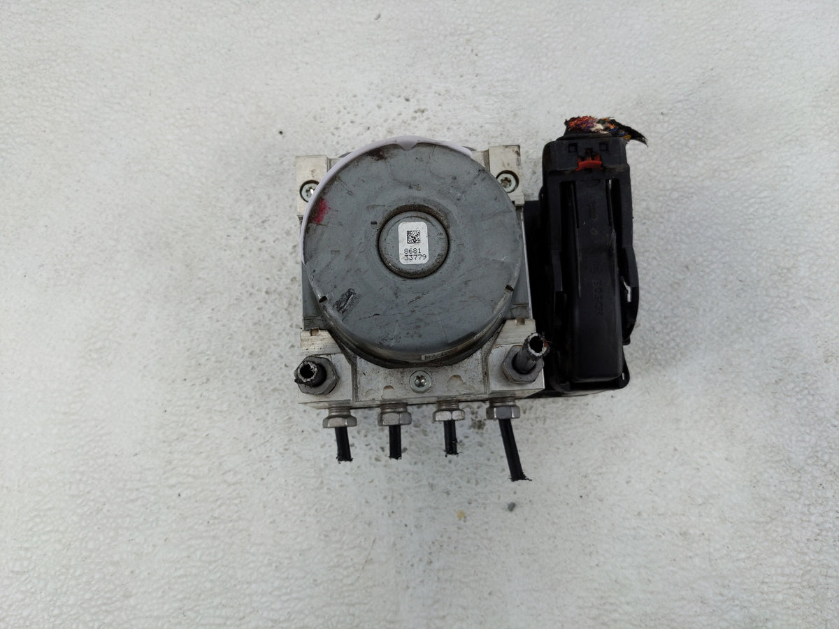 2018-2021 Gmc Terrain Anti-Lock Brake ABS Pump Module Actuator OEM P/N:84414759 Fits Fits 2018 2019 2020 2021 OEM Used Auto 