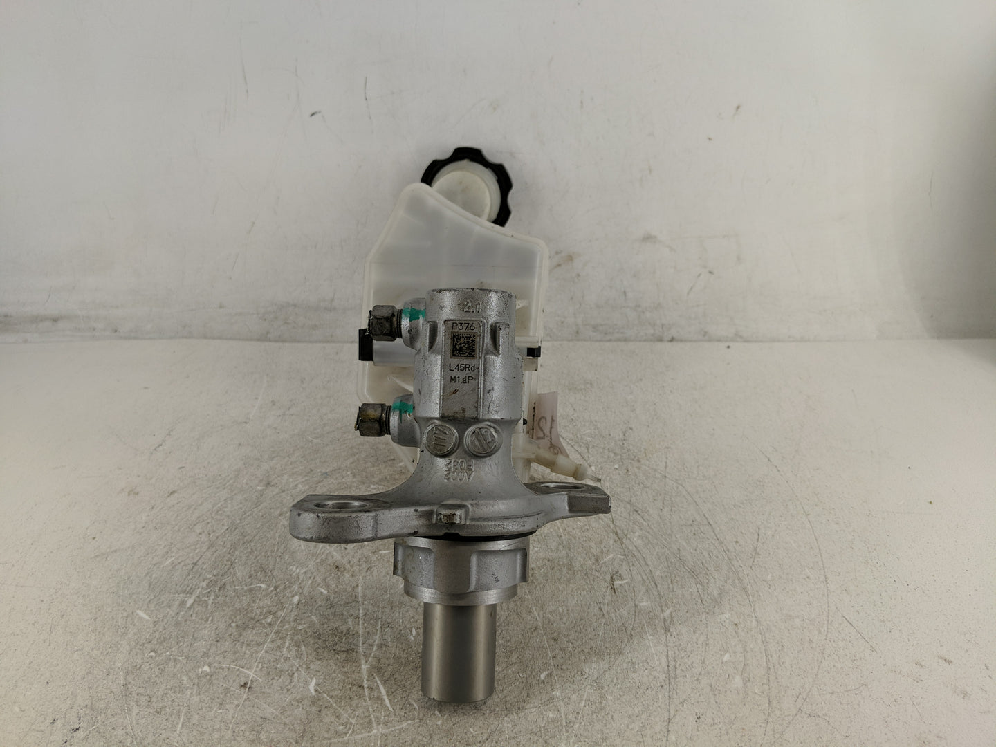Gmc Terrain Brake Master Cylinder - Oemusedautoparts1.com