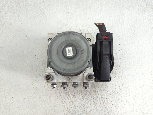 2018-2021 Gmc Terrain ABS Pump Control Module Replacement P/N:84342052 Fits Fits 2018 2019 2020 2021 OEM Used Auto Parts
