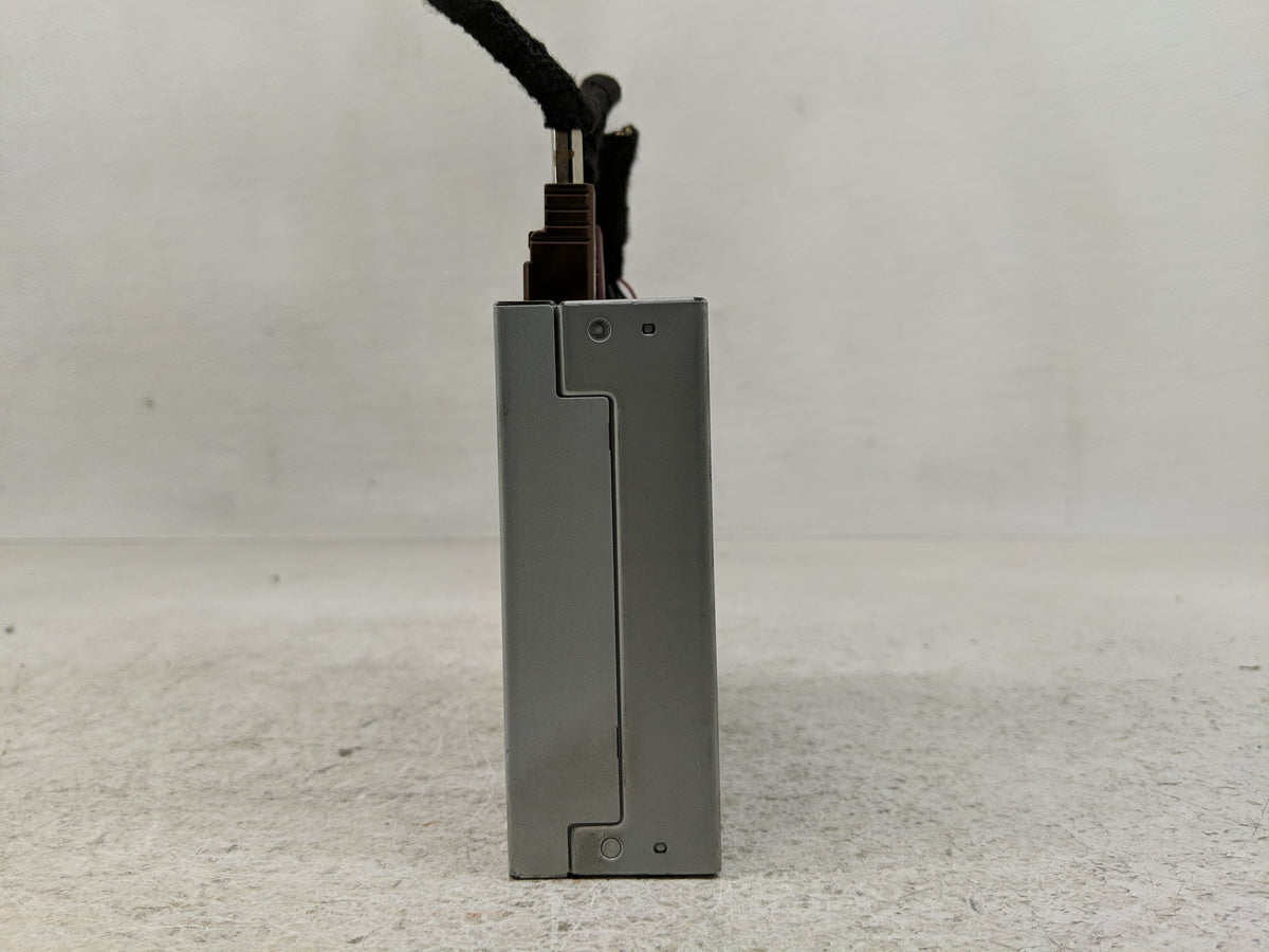 2018-2019 Gmc Terrain Chassis Control Module Ccm Bcm Body Control 1295990 - Oemusedautoparts1.com