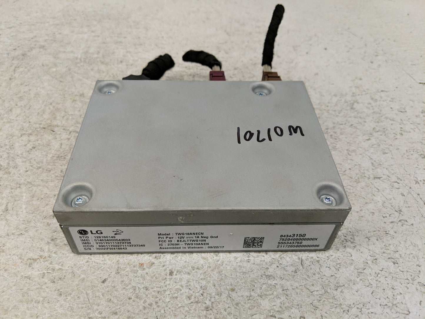 2018-2019 Gmc Terrain Chassis Control Module Ccm Bcm Body Control 1295990 - Oemusedautoparts1.com
