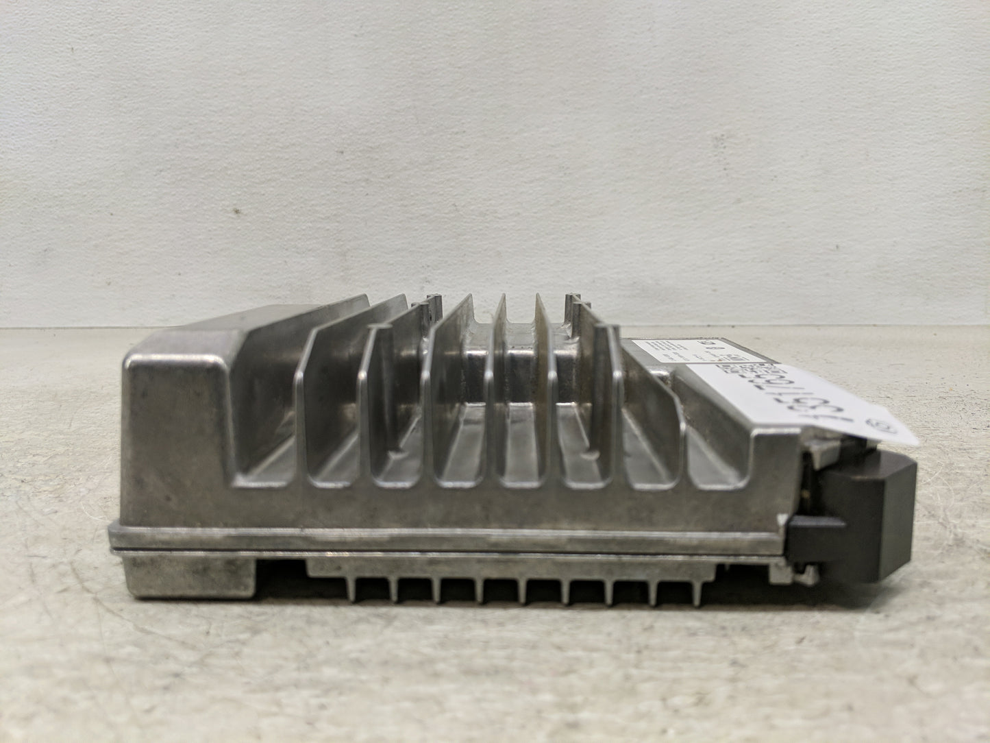 2018 Gmc Terrain Radio AM FM Cd Player Receiver Replacement P/N:84507027 Fits OEM Used Auto Parts - Oemusedautoparts1.com
