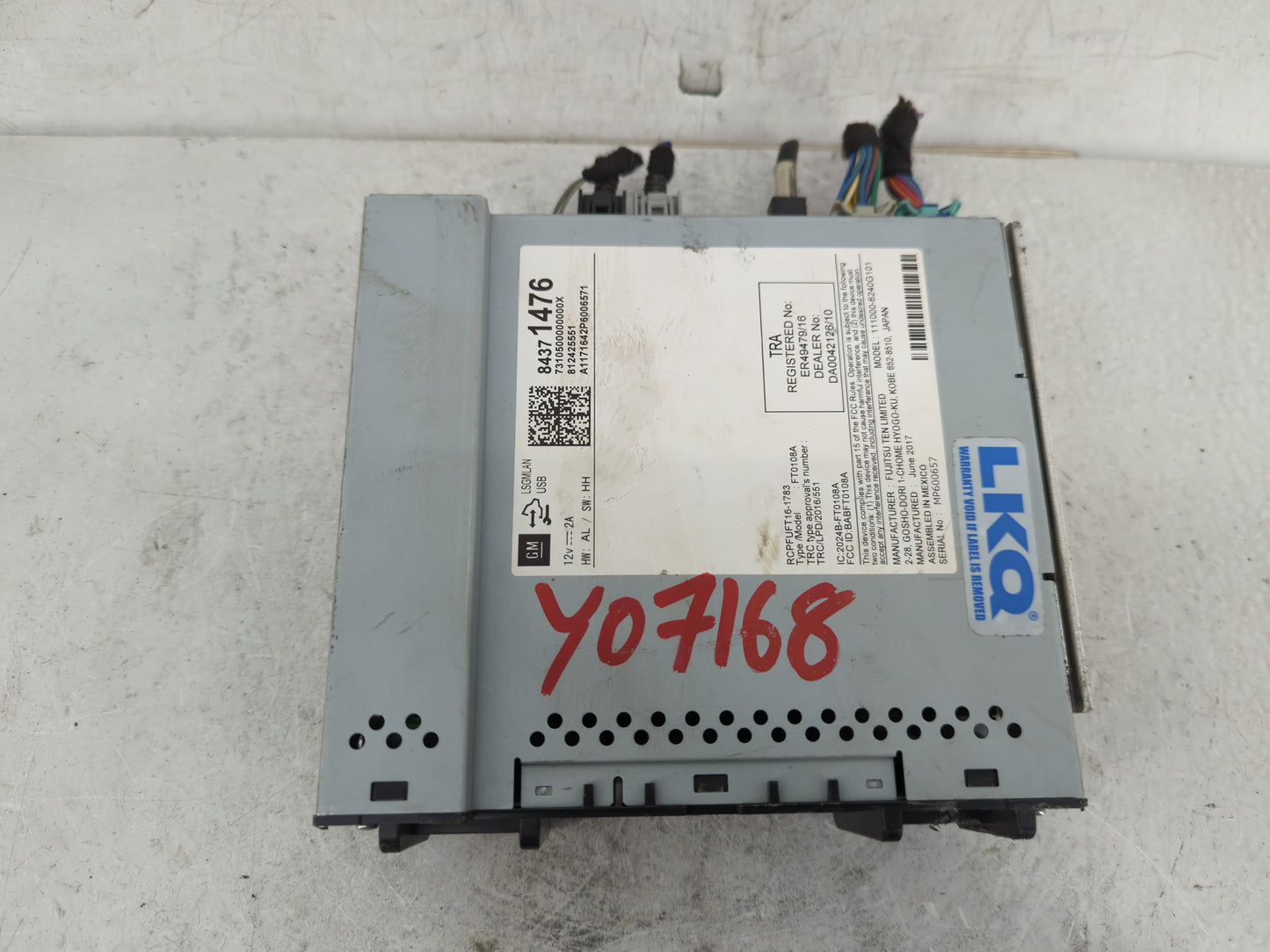 2018 Gmc Terrain Radio AM FM Cd Player Receiver Replacement P/N:84371476 Fits OEM Used Auto Parts - Oemusedautoparts1.com
