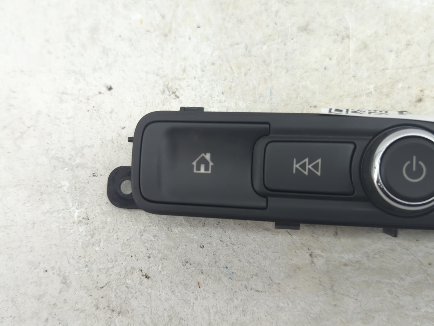 2018-2021 Gmc Terrain Radio AM FM Cd Player Receiver Replacement P/N:84308144 Fits Fits 2018 2019 2020 2021 OEM Used Auto Pa