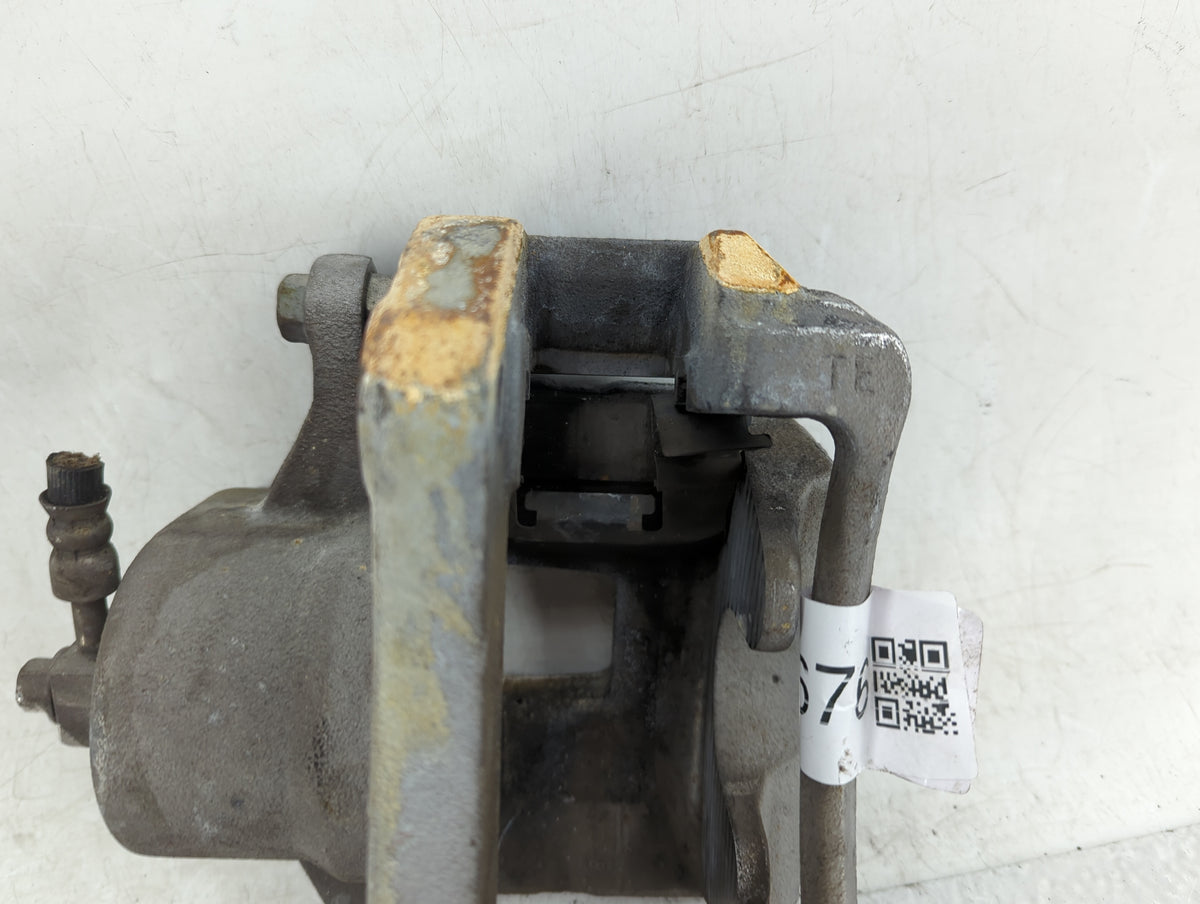 2018 Gmc Terrain Front Passenger Right Brake Caliper - Oemusedautoparts1.com