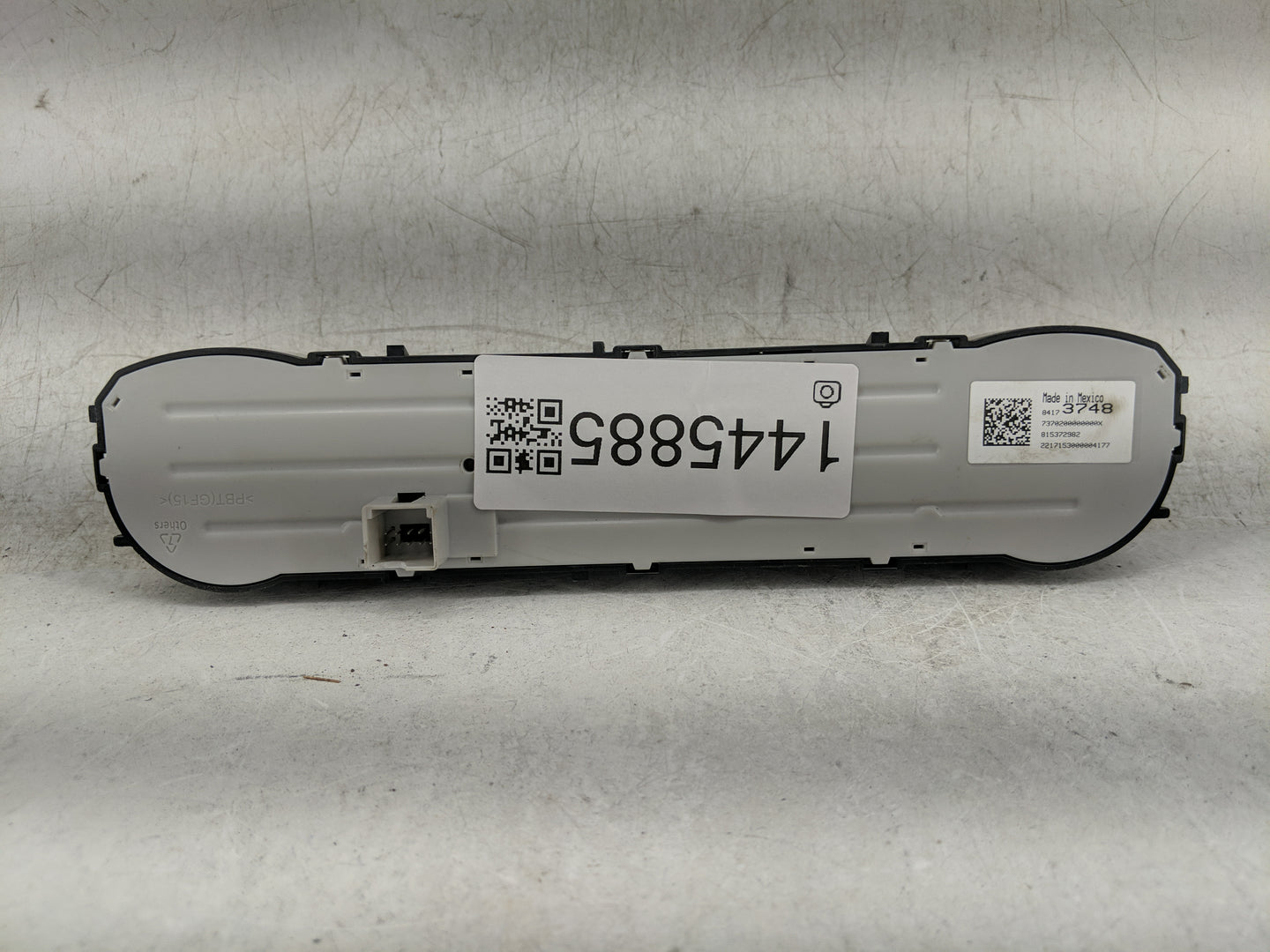 2018 Gmc Terrain Climate Control Module Temperature AC/Heater Replacement P/N:13427748 815372982 Fits OEM Used Auto Parts - 