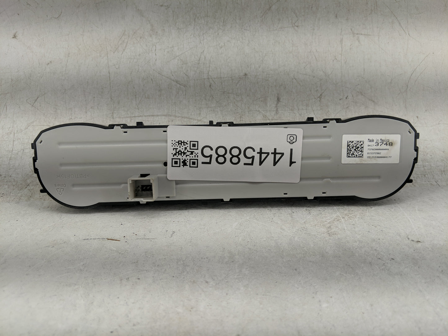 2018 Gmc Terrain Climate Control Module Temperature AC/Heater Replacement P/N:13427748 815372982 Fits OEM Used Auto Parts - 
