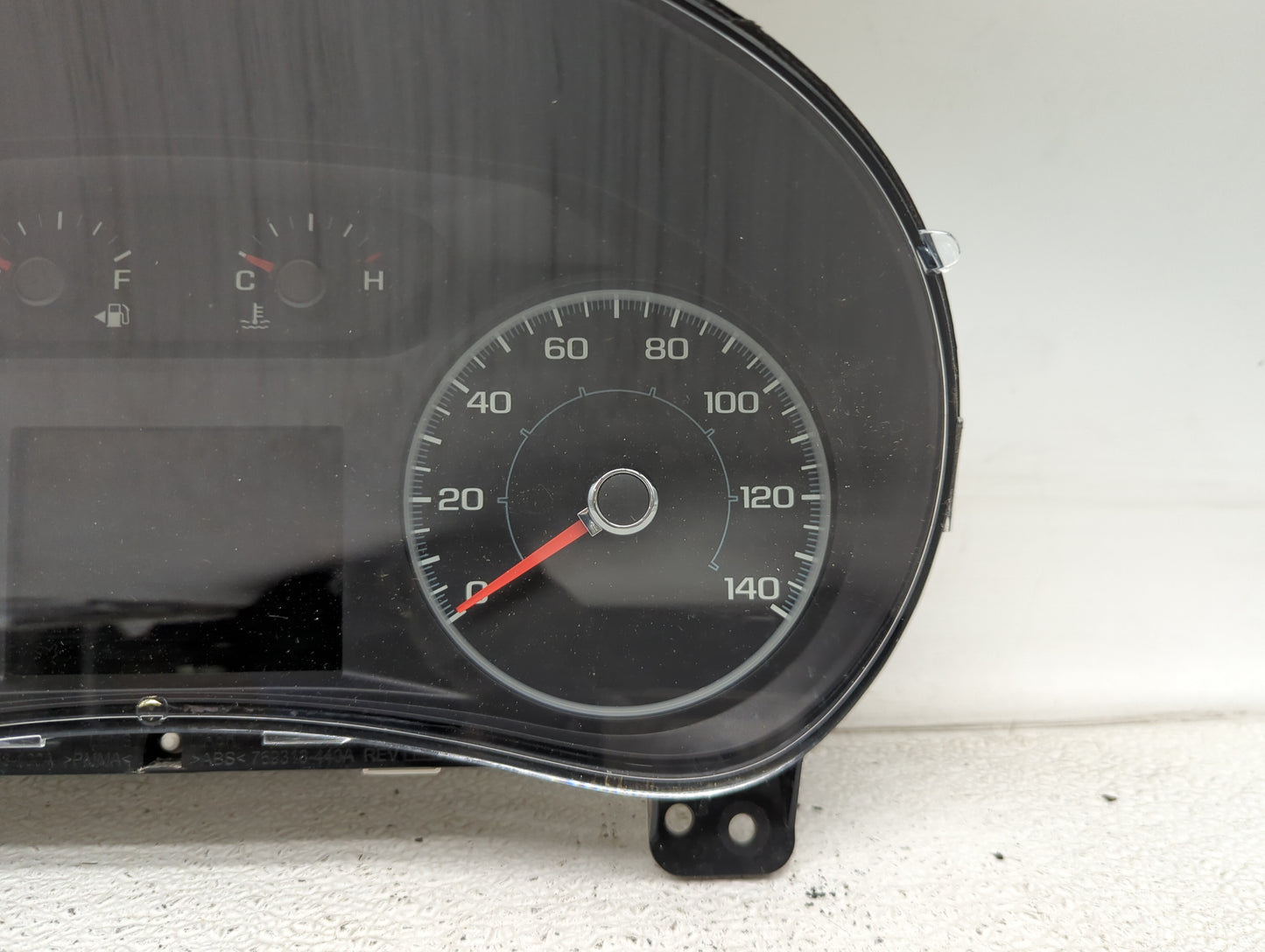 2018-2019 Gmc Terrain Instrument Cluster Speedometer Gauges P/N:84424072 Miles: Fits Fits 2018 2019 OEM Used Auto Parts - Oe
