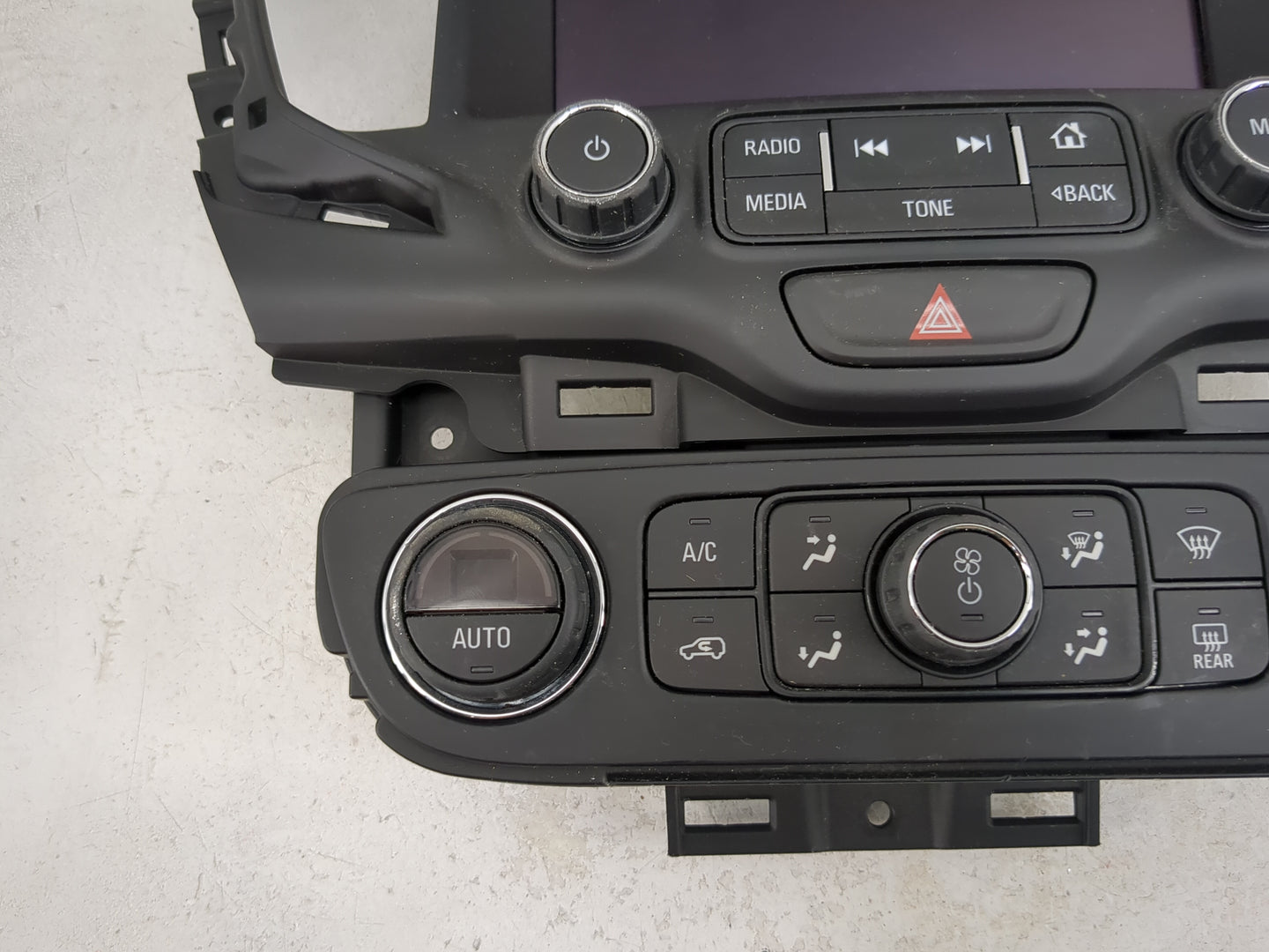 2018 Gmc Terrain Radio Control Panel - Oemusedautoparts1.com