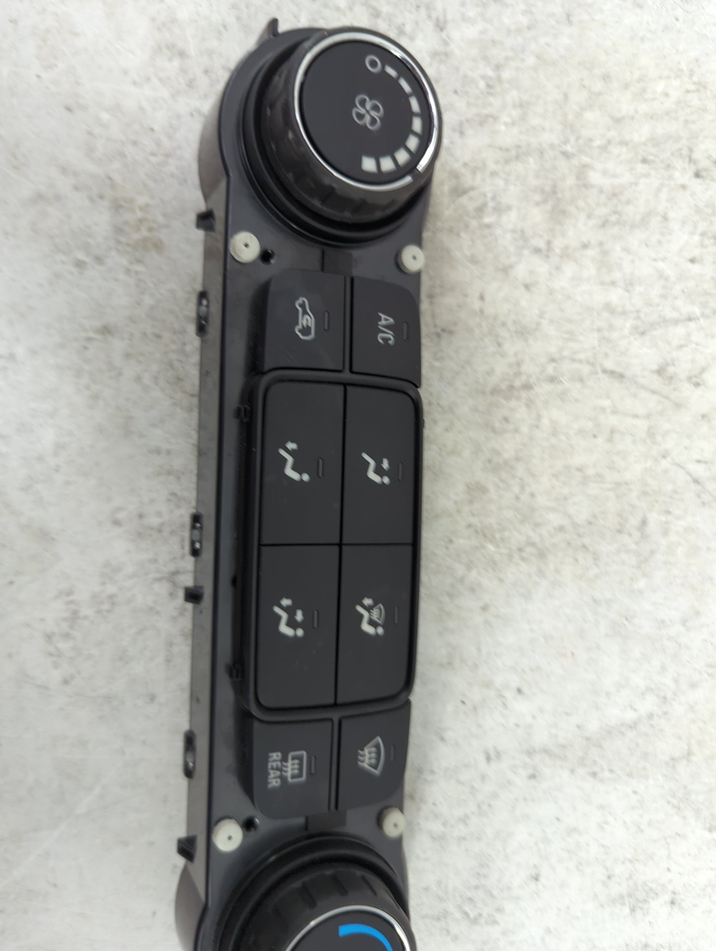 2018 Gmc Terrain Climate Control Module Temperature AC/Heater Replacement P/N:84296135 737020000000X, 815372982 Fits OEM Use