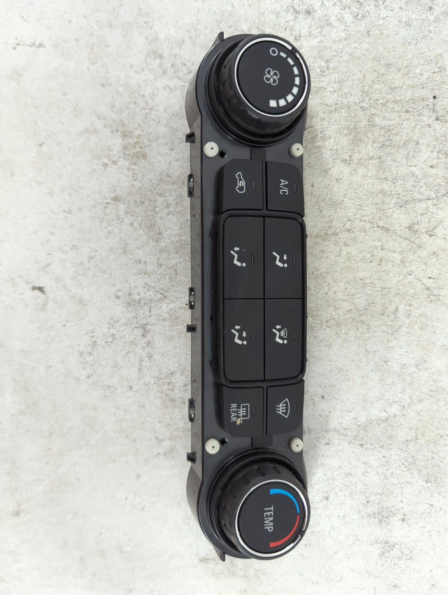2018 Gmc Terrain Climate Control Module Temperature AC/Heater Replacement P/N:815372982 Fits Fits 2017 2019 2020 2021 2022 O