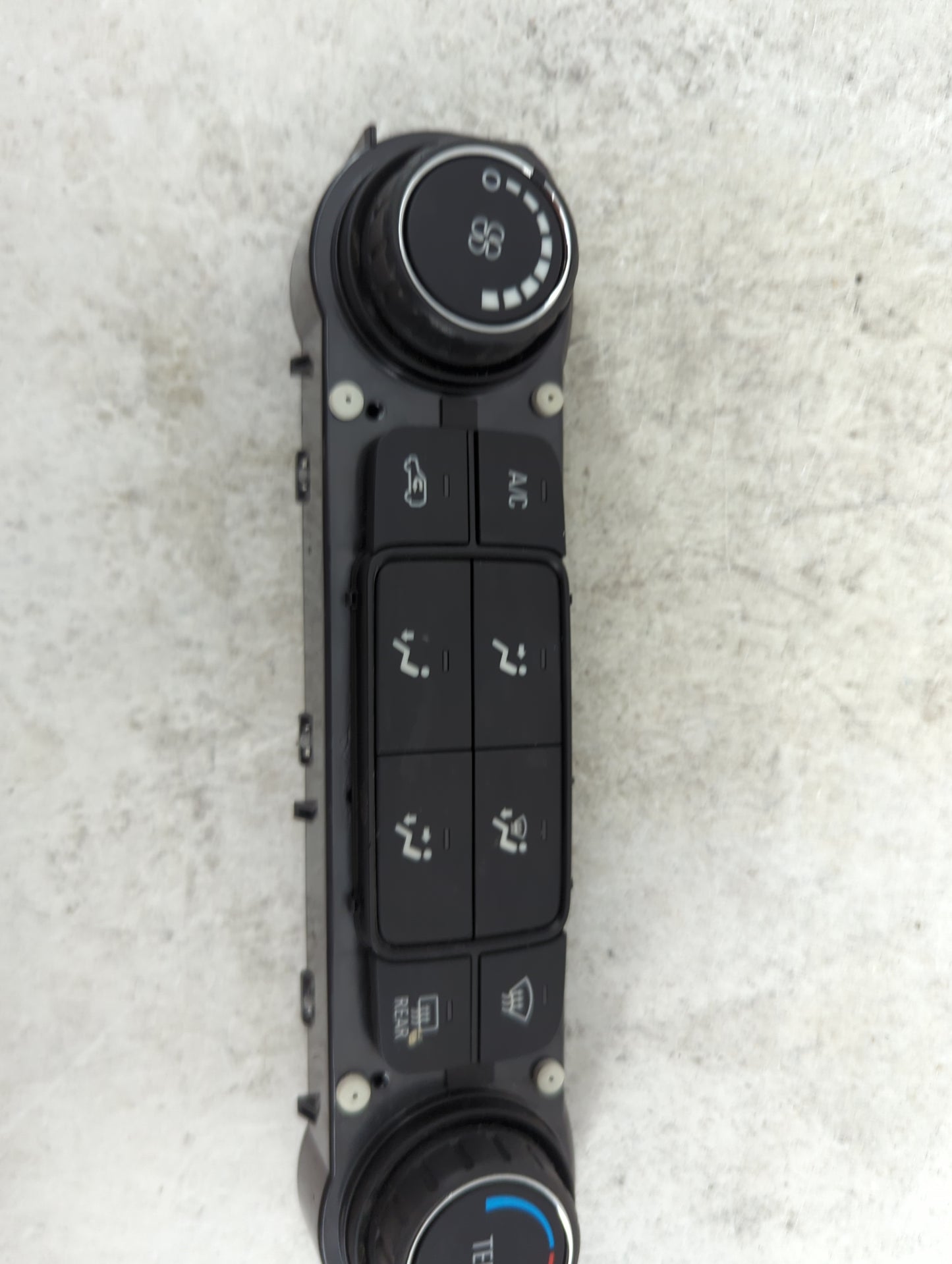2018 Gmc Terrain Climate Control Module Temperature AC/Heater Replacement P/N:815372982 Fits Fits 2017 2019 2020 2021 2022 O