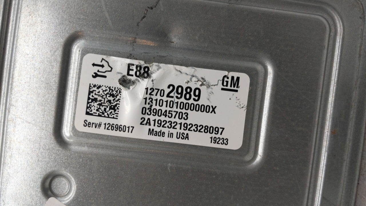 2018 Gmc Terrain PCM Engine Control Computer ECU ECM PCU OEM P/N:12680876 12677677, 12692812, 12697837 Fits Fits 2017 2019 O