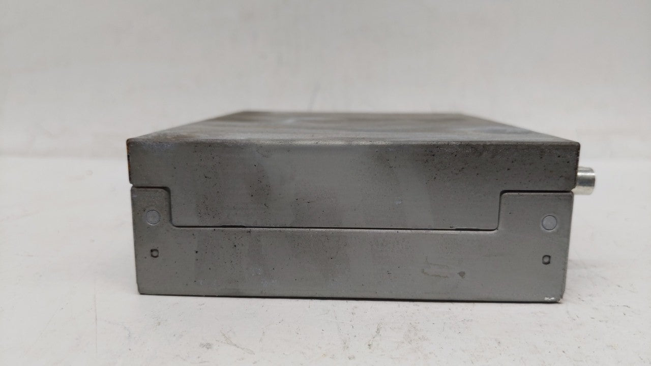 2018 Gmc Terrain Chassis Control Module Ccm Bcm Body Control 84431758 - Oemusedautoparts1.com