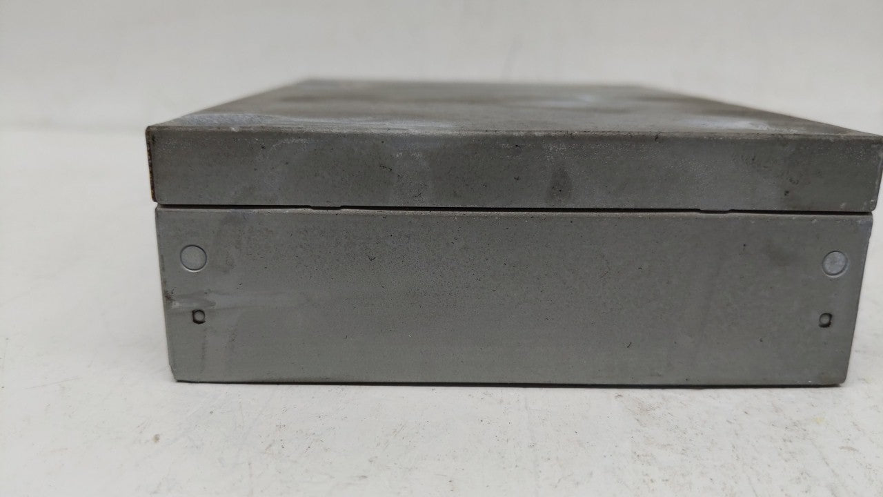 2018 Gmc Terrain Chassis Control Module Ccm Bcm Body Control 84431758 - Oemusedautoparts1.com
