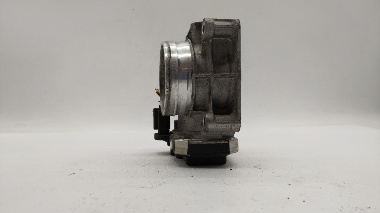 2018 Gmc Terrain Throttle Body P/N:12670837AA 12681472AA, 12670937AA, 12627067DA Fits Fits 2013 2014 2015 2016 2017 2019 OEM