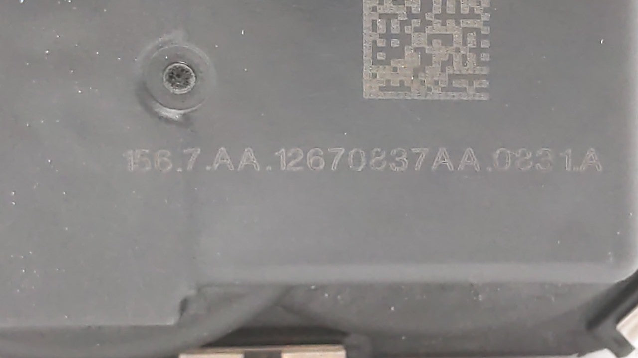 2018 Gmc Terrain Throttle Body P/N:12670837AA 12681472AA, 12670937AA, 12627067DA Fits Fits 2013 2014 2015 2016 2017 2019 OEM