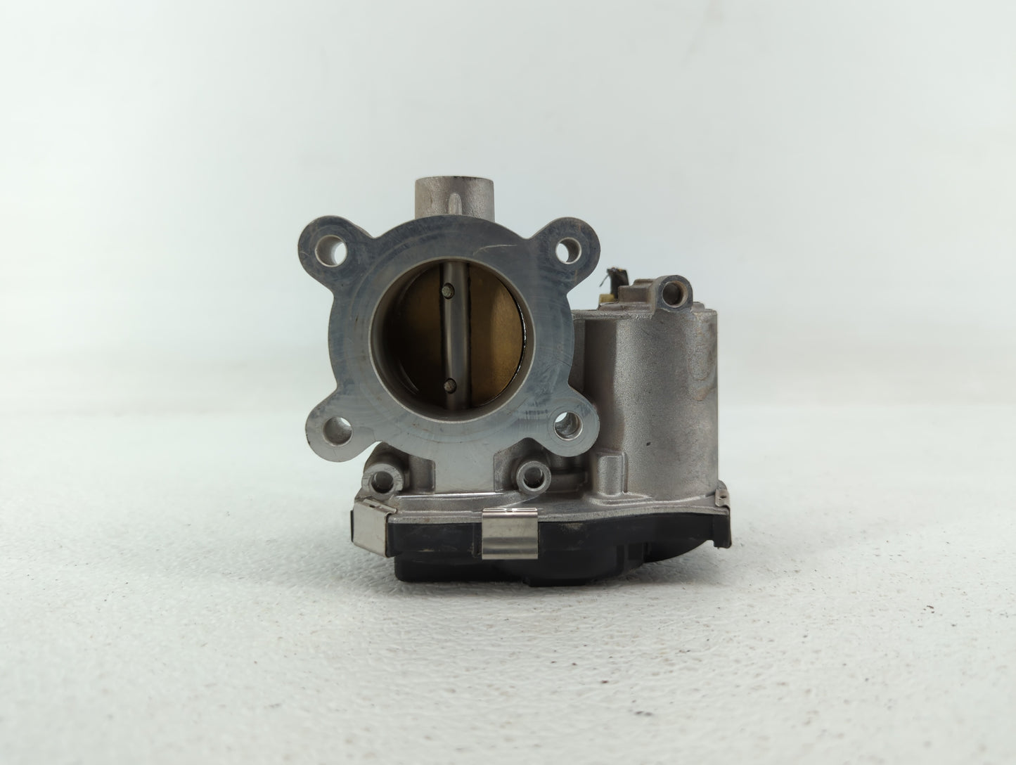 2018 Gmc Terrain Throttle Body P/N:12671379AA Fits Fits 2016 2017 2019 OEM Used Auto Parts - Oemusedautoparts1.com