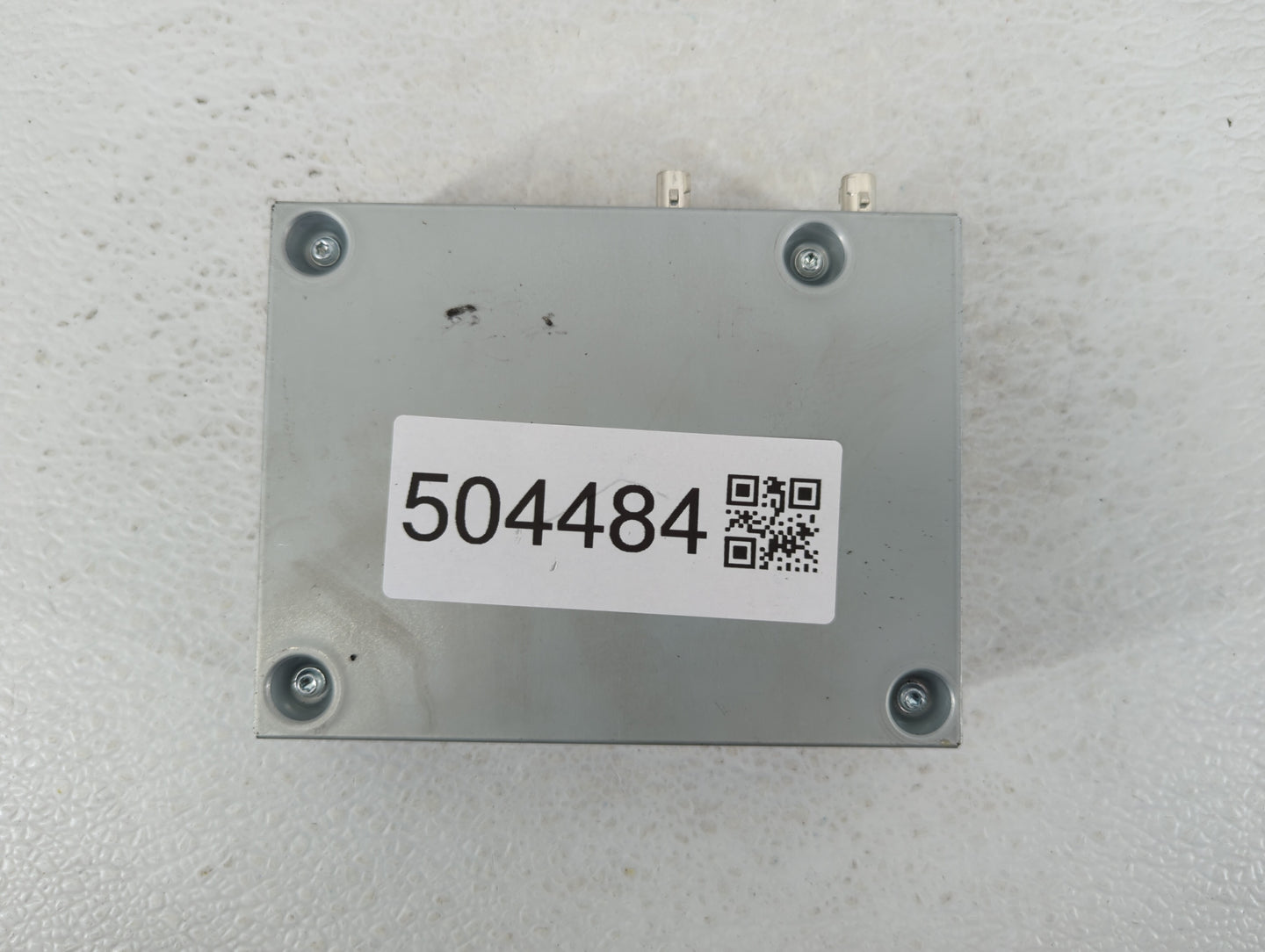 2018-2019 Gmc Terrain Chassis Control Module Ccm Bcm Body Control - Oemusedautoparts1.com