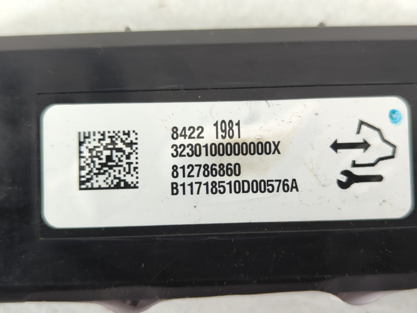 2018-2019 Gmc Terrain Chassis Control Module Ccm Bcm Body Control - Oemusedautoparts1.com