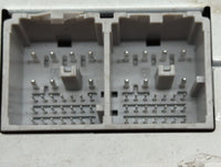 2018-2019 Gmc Terrain Chassis Control Module Ccm Bcm Body Control - Oemusedautoparts1.com