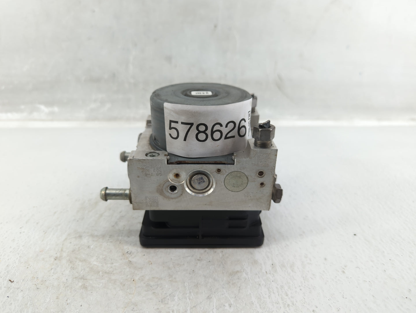 2018-2021 Gmc Terrain ABS Pump Control Module Replacement P/N:84342052 Fits Fits 2018 2019 2020 2021 OEM Used Auto Parts - O