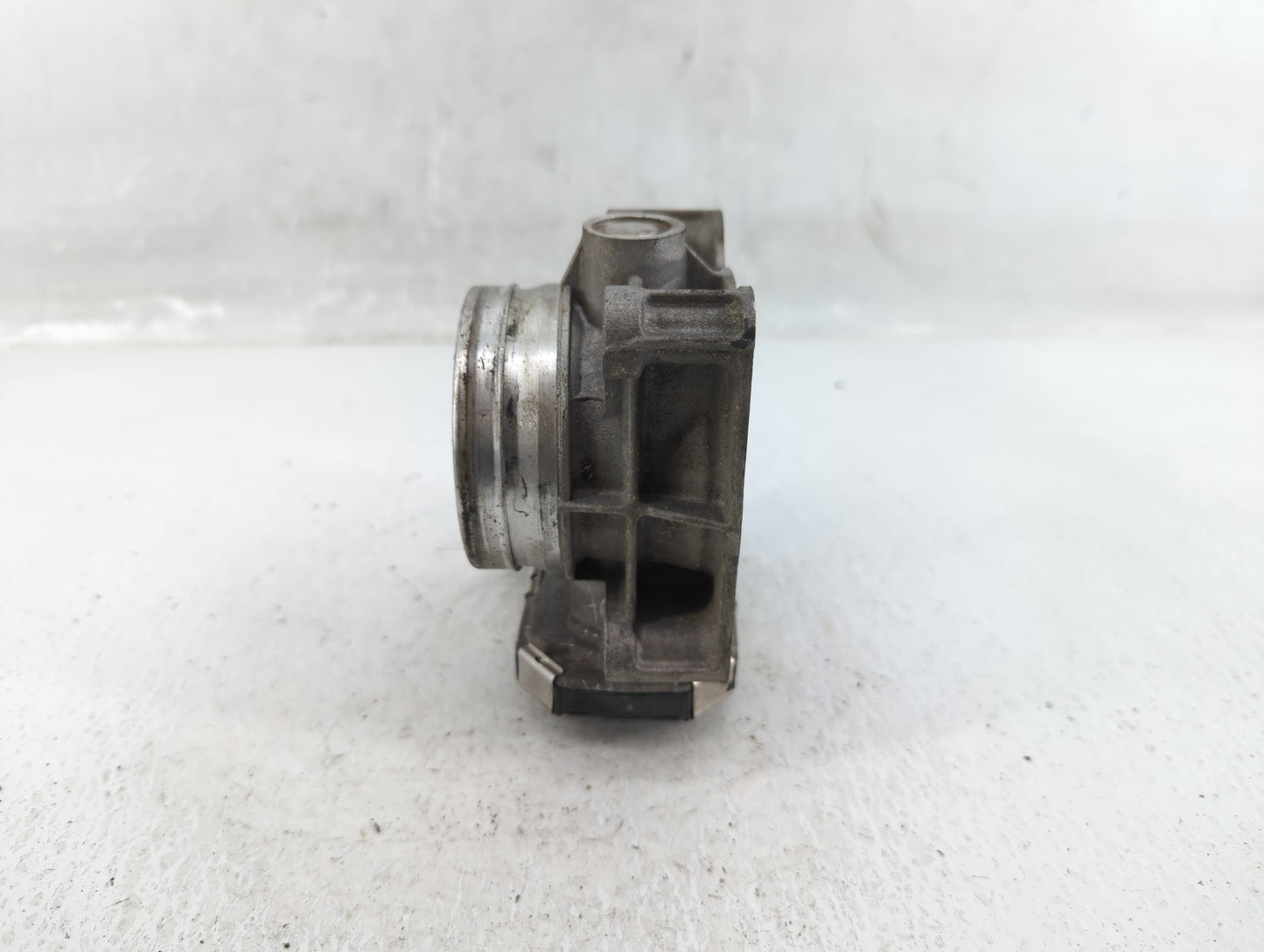 2018-2020 Gmc Terrain Throttle Body P/N:12670837AA Fits Fits 2013 2014 2015 2016 2017 2018 2019 2020 2021 OEM Used Auto Part
