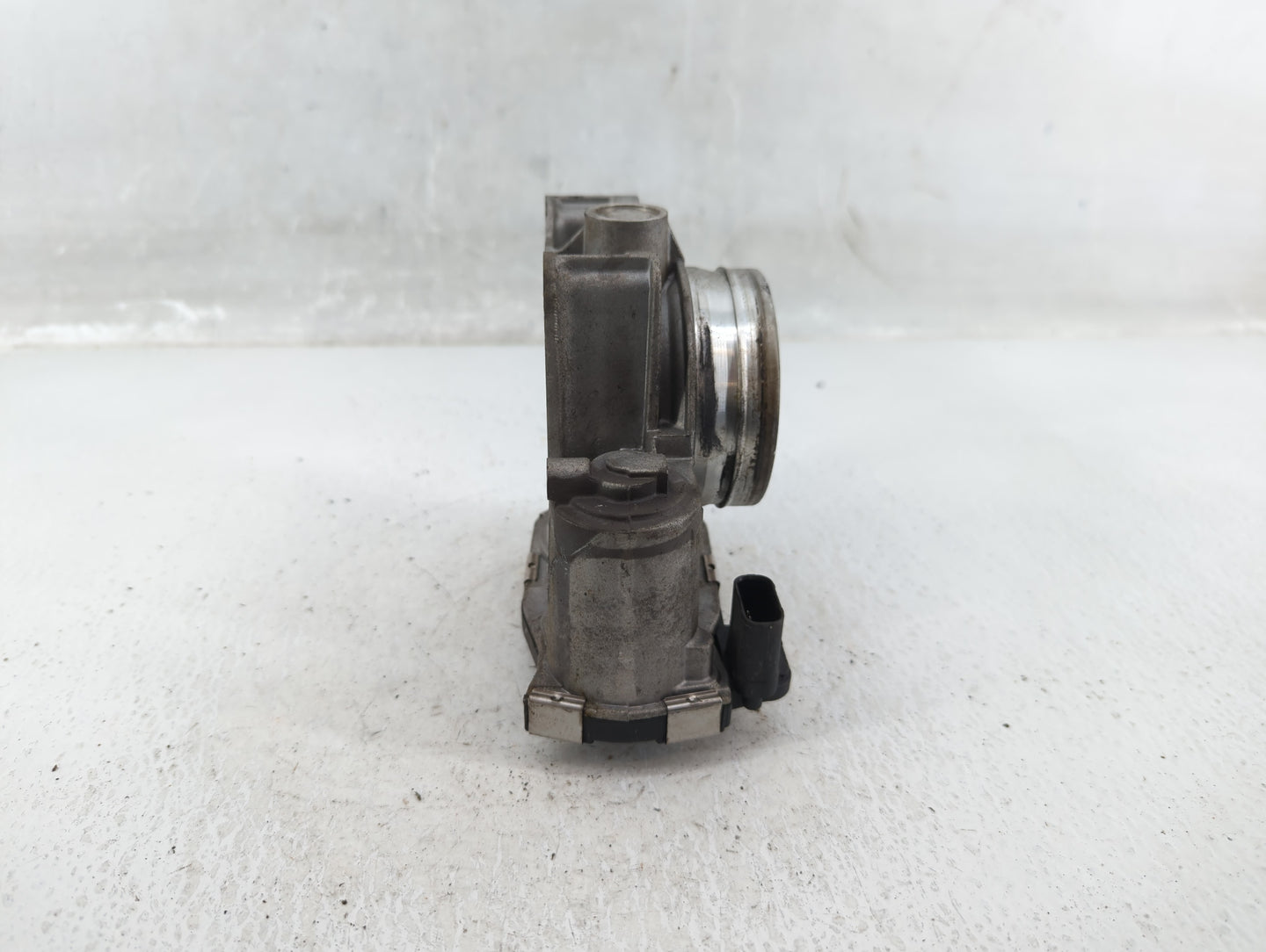 2018-2020 Gmc Terrain Throttle Body P/N:12670837AA Fits Fits 2013 2014 2015 2016 2017 2018 2019 2020 2021 OEM Used Auto Part