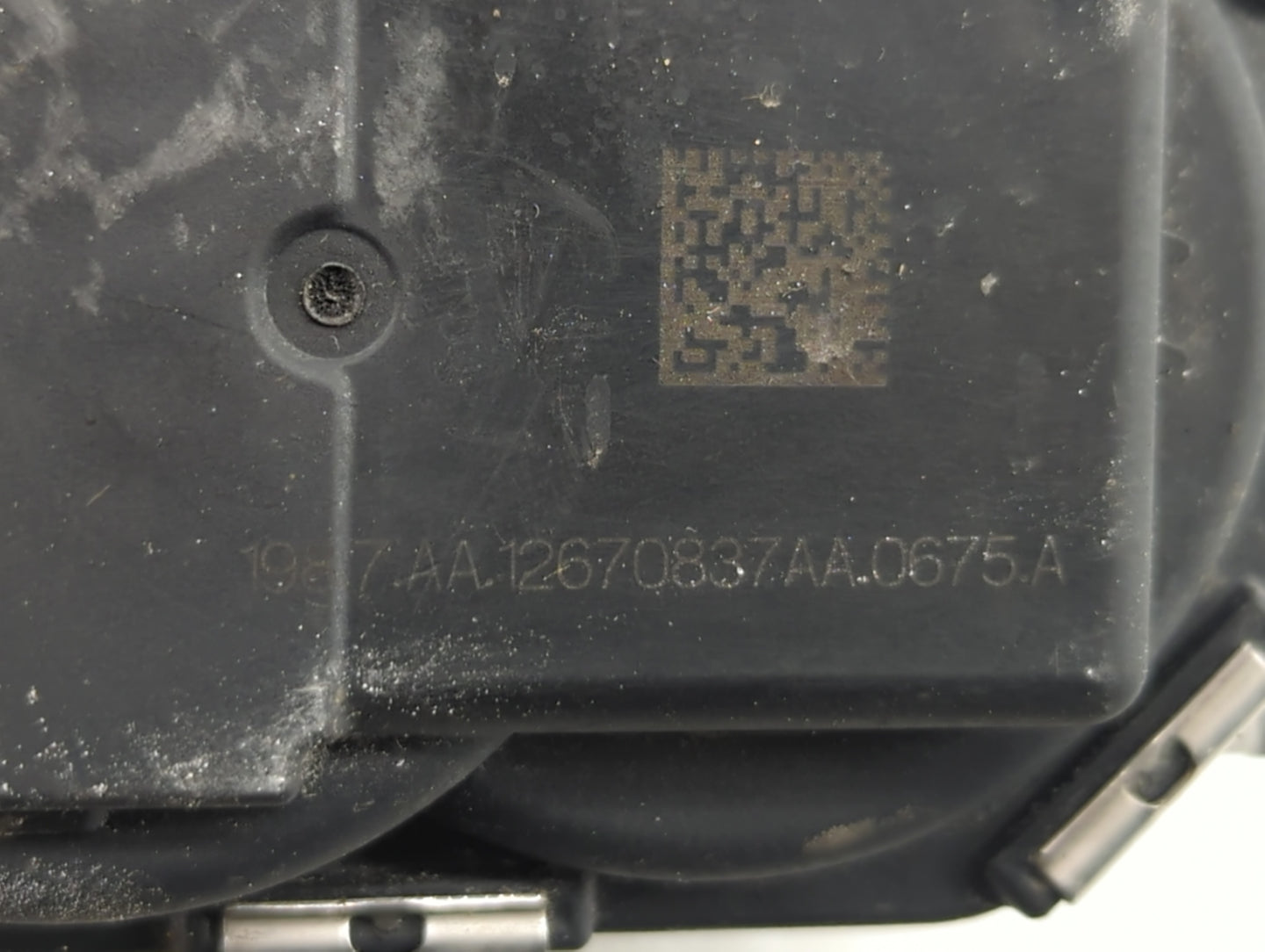 2018-2020 Gmc Terrain Throttle Body P/N:12670837AA Fits Fits 2013 2014 2015 2016 2017 2018 2019 2020 2021 OEM Used Auto Part