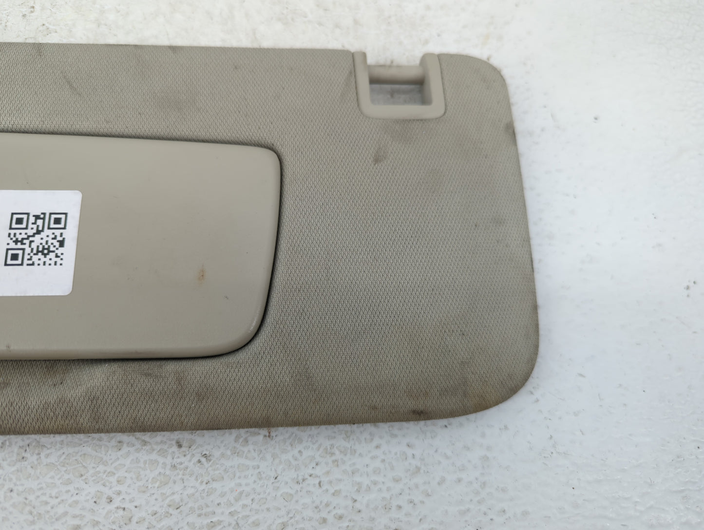 2018 Gmc Terrain Sun Visor Shade Replacement Driver Left Mirror Fits OEM Used Auto Parts - Oemusedautoparts1.com