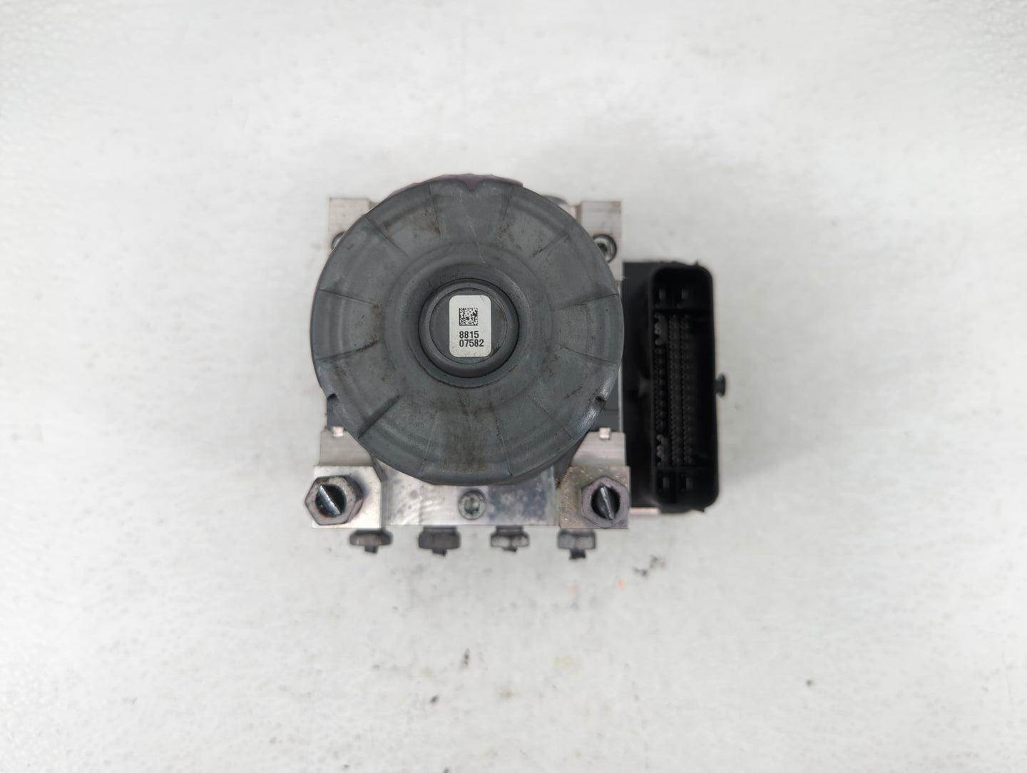 2018-2021 Gmc Terrain ABS Pump Control Module Replacement P/N:84414760 Fits Fits 2018 2019 2020 2021 OEM Used Auto Parts - O
