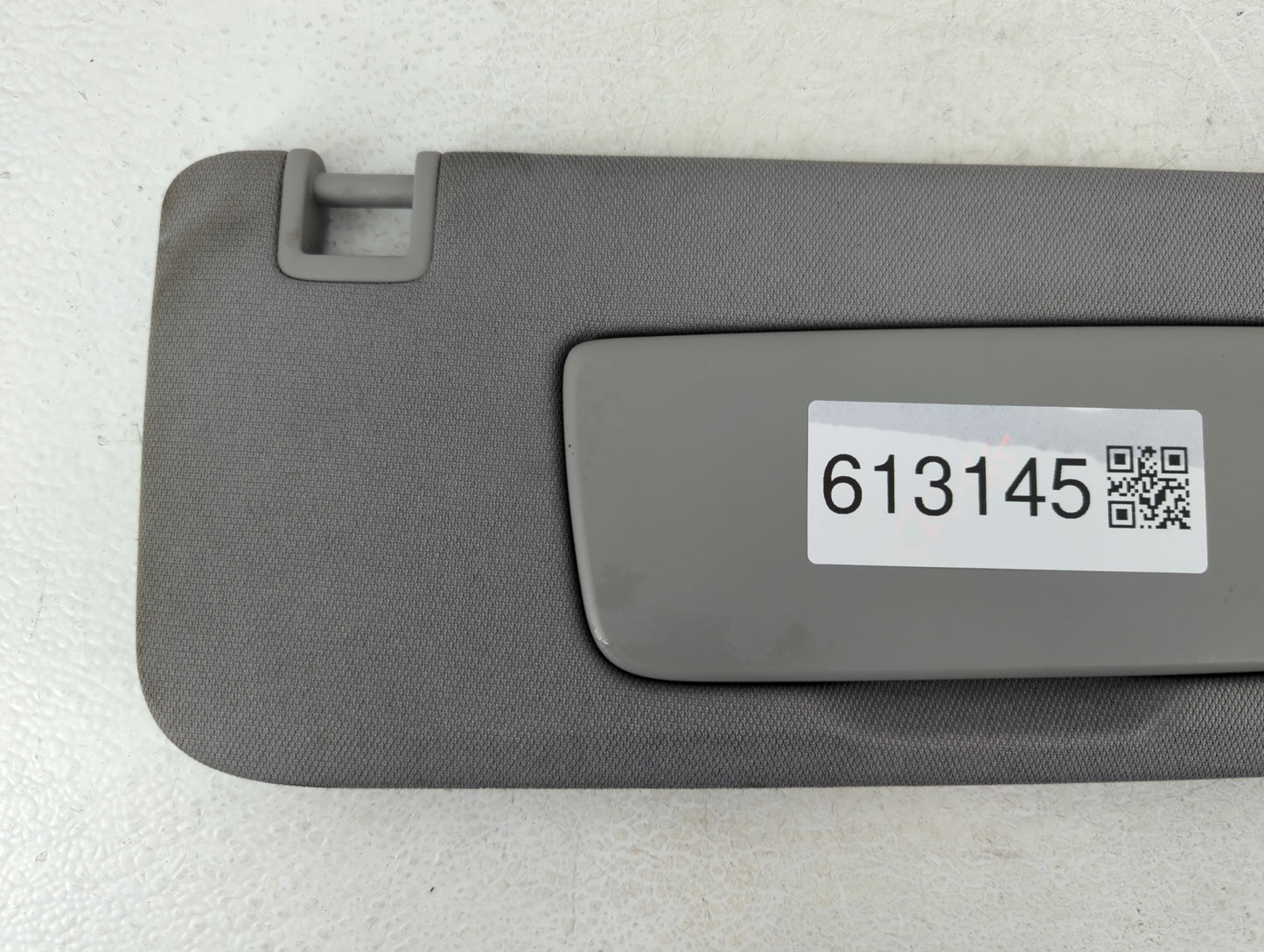2018 Gmc Terrain Sun Visor Shade Replacement Passenger Right Mirror Fits OEM Used Auto Parts - Oemusedautoparts1.com