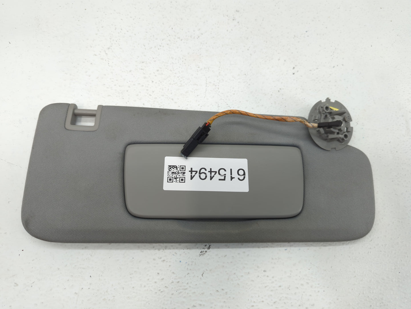 2018 Gmc Terrain Sun Visor Shade Replacement Driver Left Mirror Fits OEM Used Auto Parts - Oemusedautoparts1.com