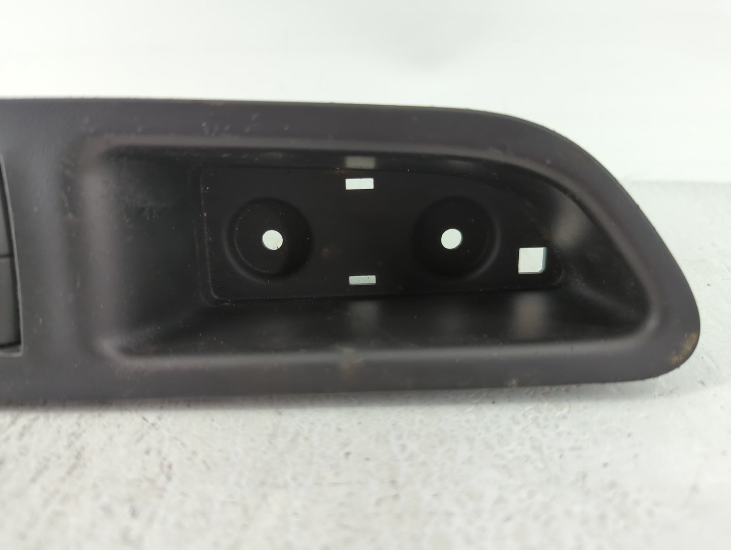 2018 Gmc Terrain Master Power Window Switch Replacement Driver Side Left P/N:84139693 93TW-DR Fits OEM Used Auto Parts - Oem