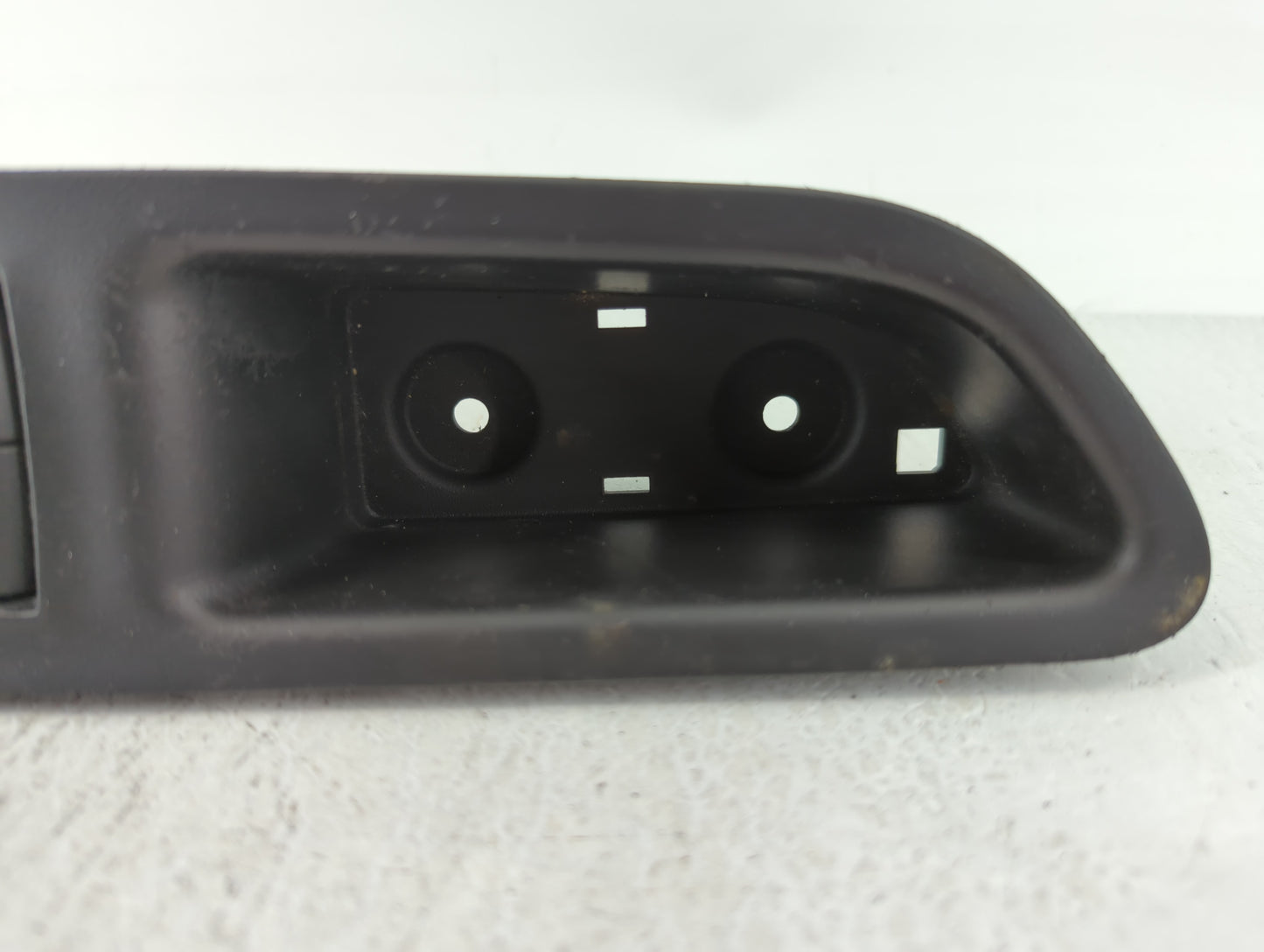 2018 Gmc Terrain Master Power Window Switch Replacement Driver Side Left P/N:84139693 93TW-DR Fits OEM Used Auto Parts - Oem