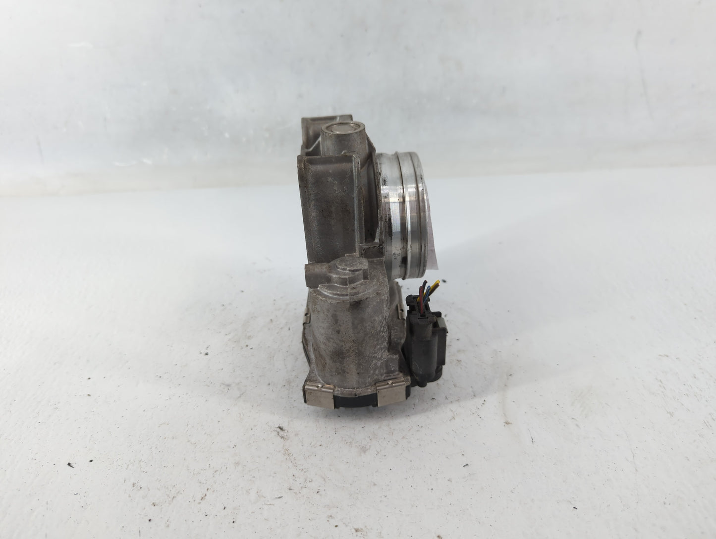 2018-2020 Gmc Terrain Throttle Body P/N:7AA12670837AA Fits Fits 2013 2014 2015 2016 2017 2018 2019 2020 2021 OEM Used Auto P