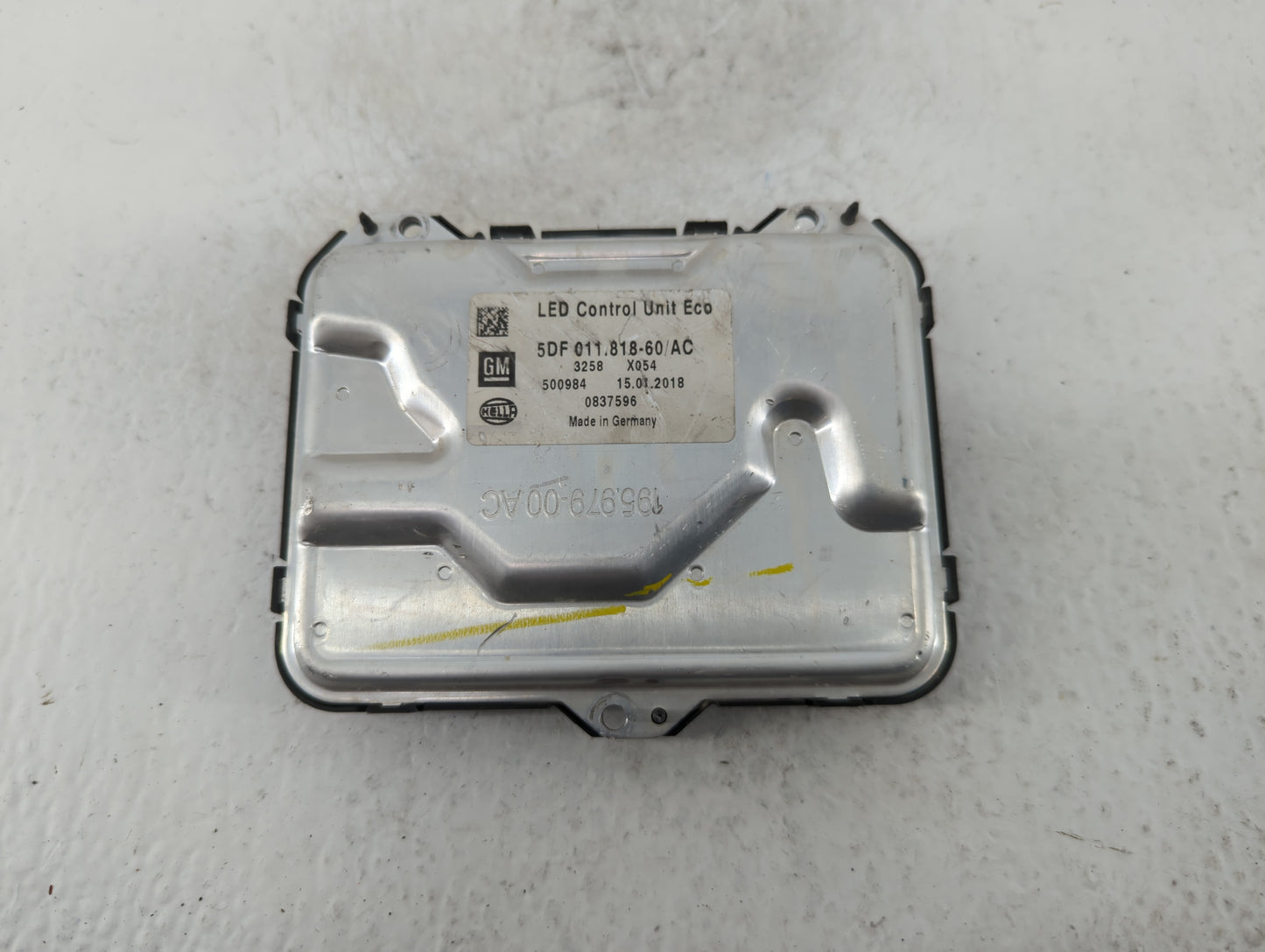 2018-2019 Gmc Terrain Headlight Ballast Head Light - Oemusedautoparts1.com