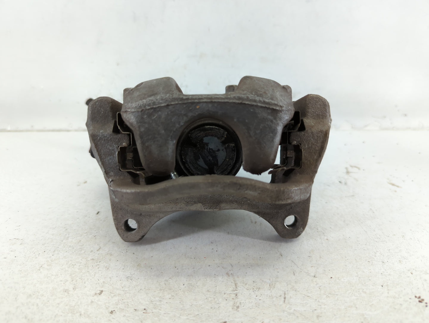 Gmc Terrain Rear Passenger Right Brake Caliper - Oemusedautoparts1.com