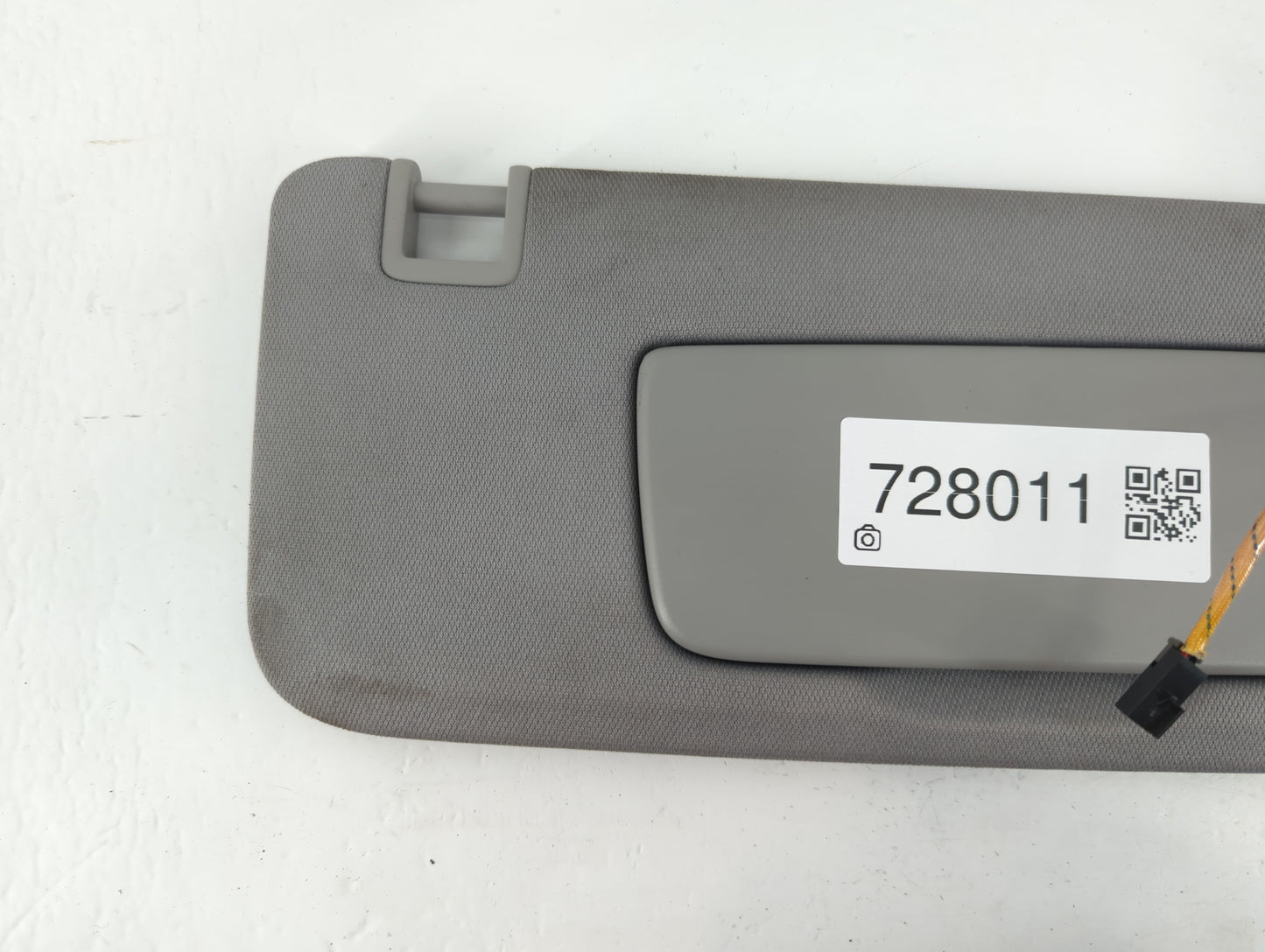 2018 Gmc Terrain Sun Visor Shade Replacement Passenger Right Mirror Fits OEM Used Auto Parts - Oemusedautoparts1.com